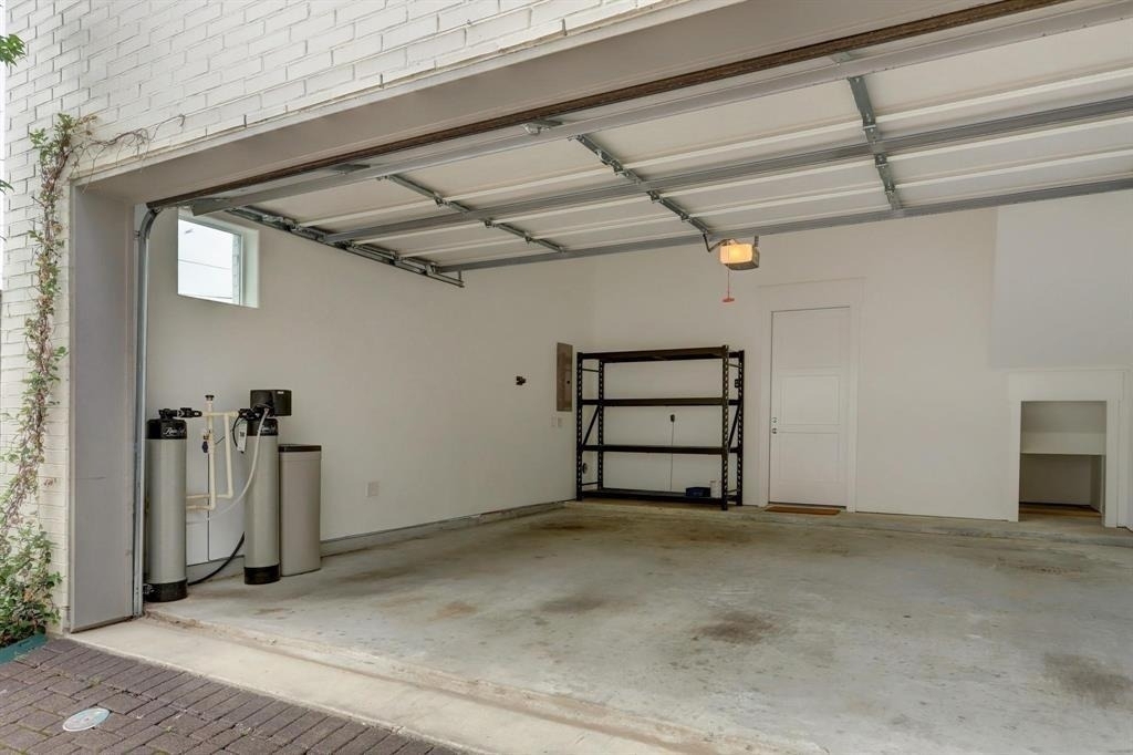 1211 Hickory Street - Photo 15