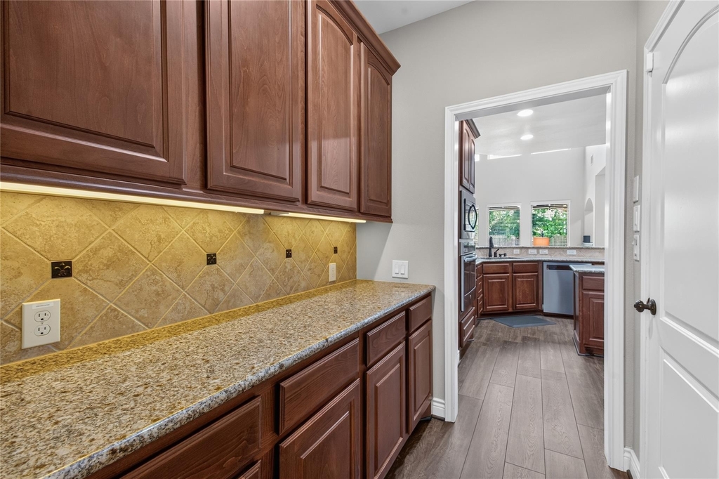164 Deerfield Meadow Drive - Photo 14