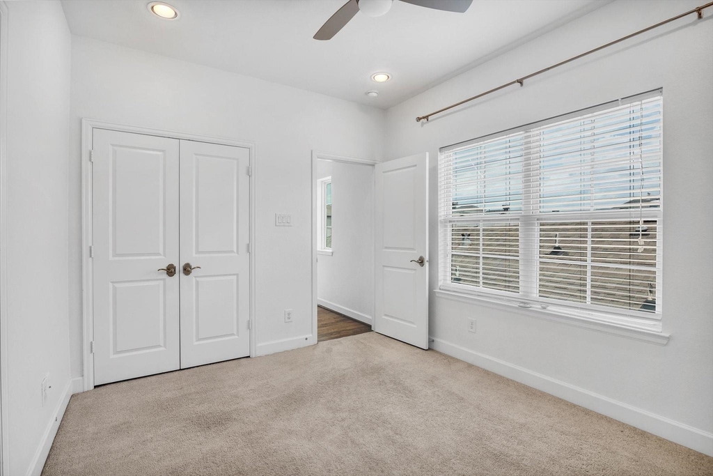 5521 Petty Street - Photo 34