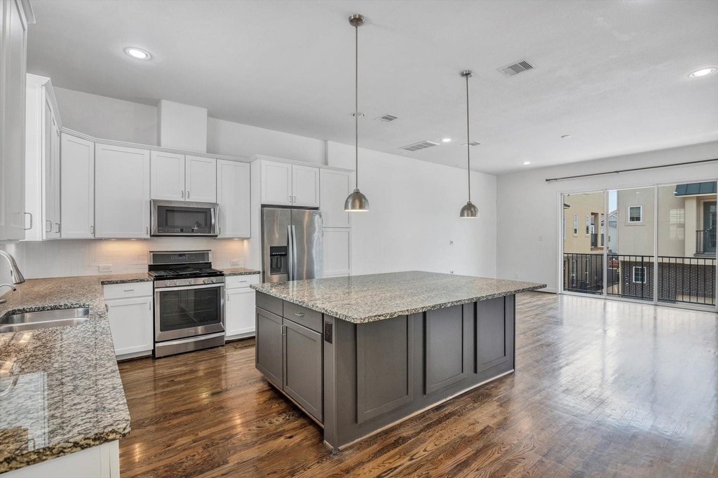 5521 Petty Street - Photo 13