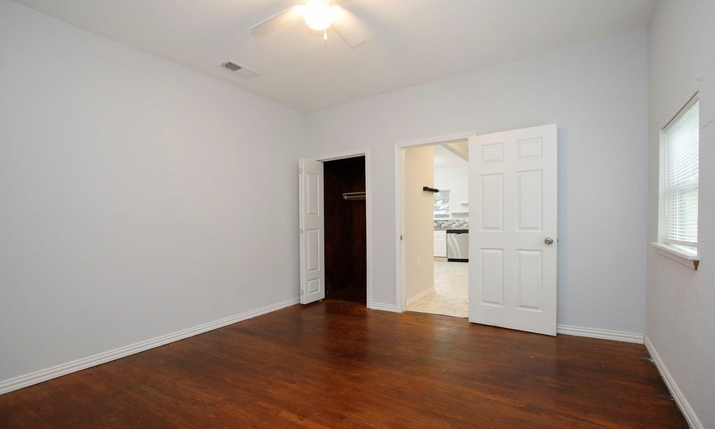 2703 Areba Street - Photo 21