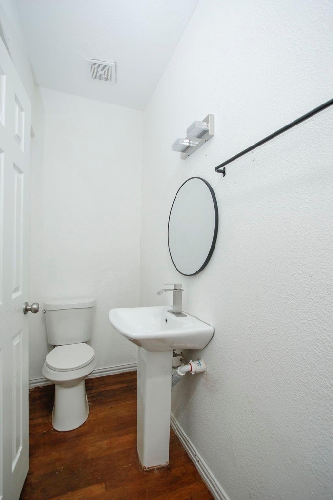 2703 Areba Street - Photo 24