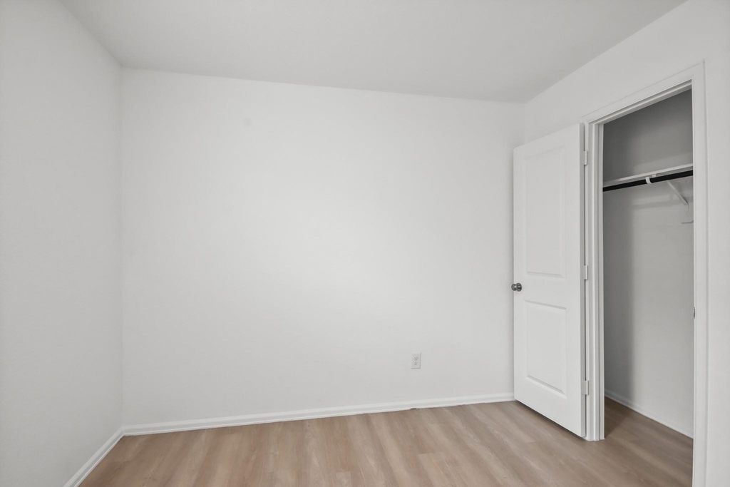 8807 Bar Harbor Drive - Photo 18