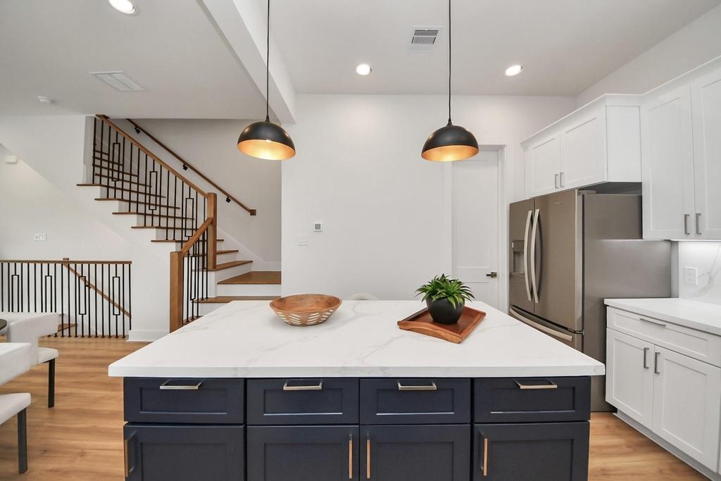 2428 Ella Boulevard - Photo 18