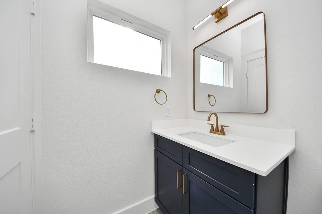 2428 Ella Boulevard - Photo 22