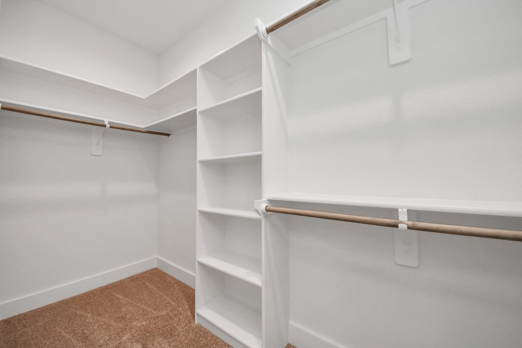 2428 Ella Boulevard - Photo 36