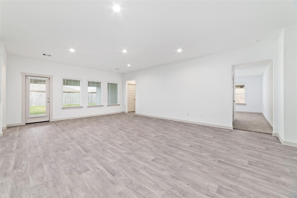 1722 Windway Court - Photo 3