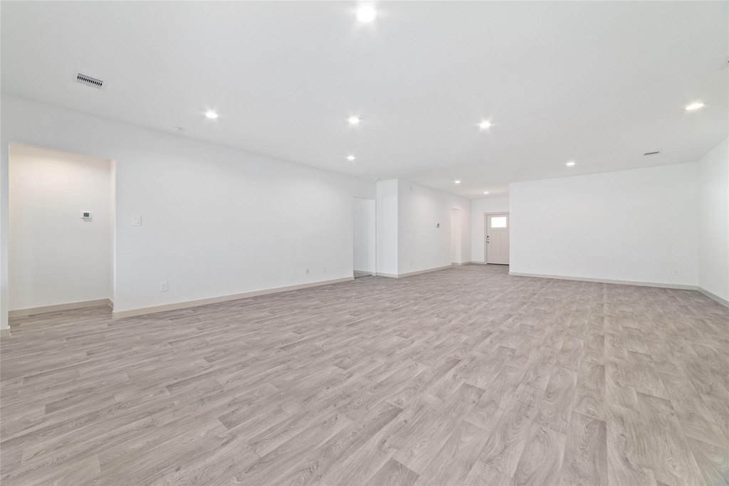 1722 Windway Court - Photo 11