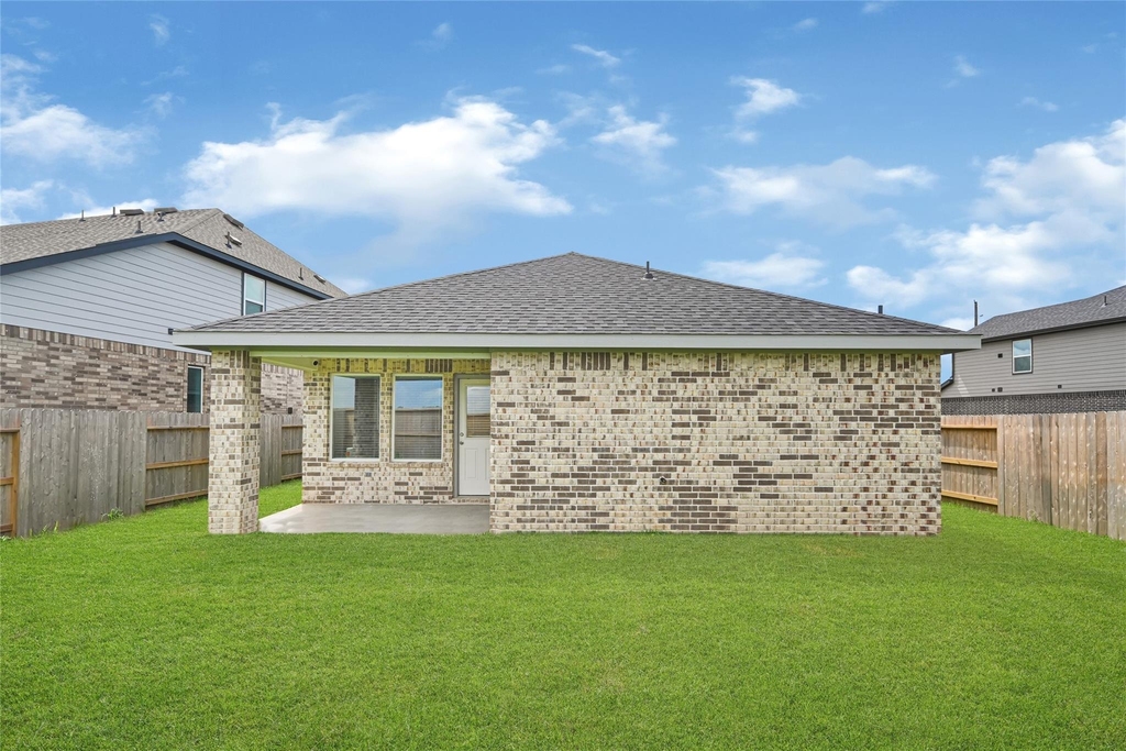 1015 Blue Stone Drive - Photo 19