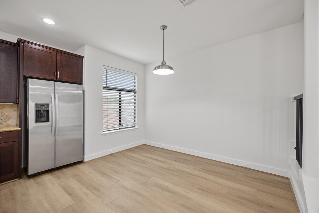 2311 Mcilhenny Street - Photo 4
