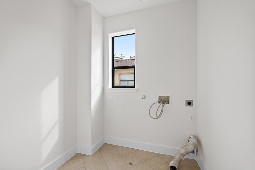 2311 Mcilhenny Street - Photo 24