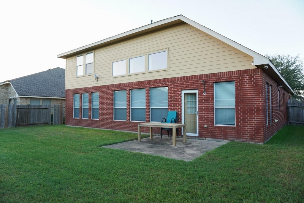 7506 Stone Arbor Lane - Photo 37