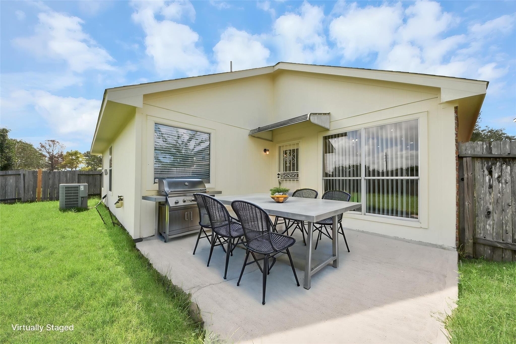 8431 Taraglen Court - Photo 31