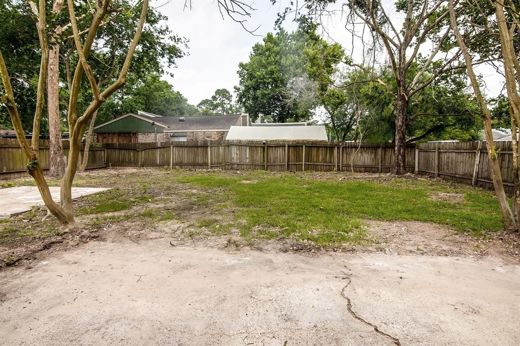 23710 Farm Hill Road - Photo 19