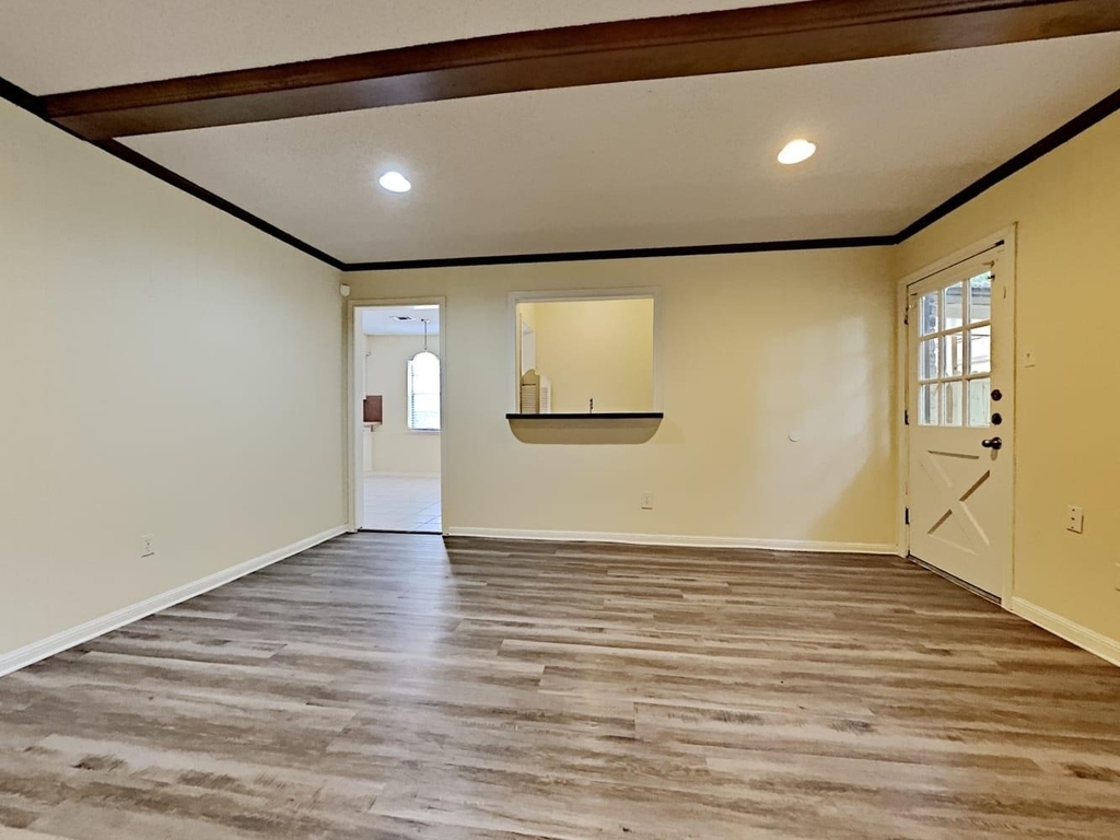 5910 Theall Road - Photo 5