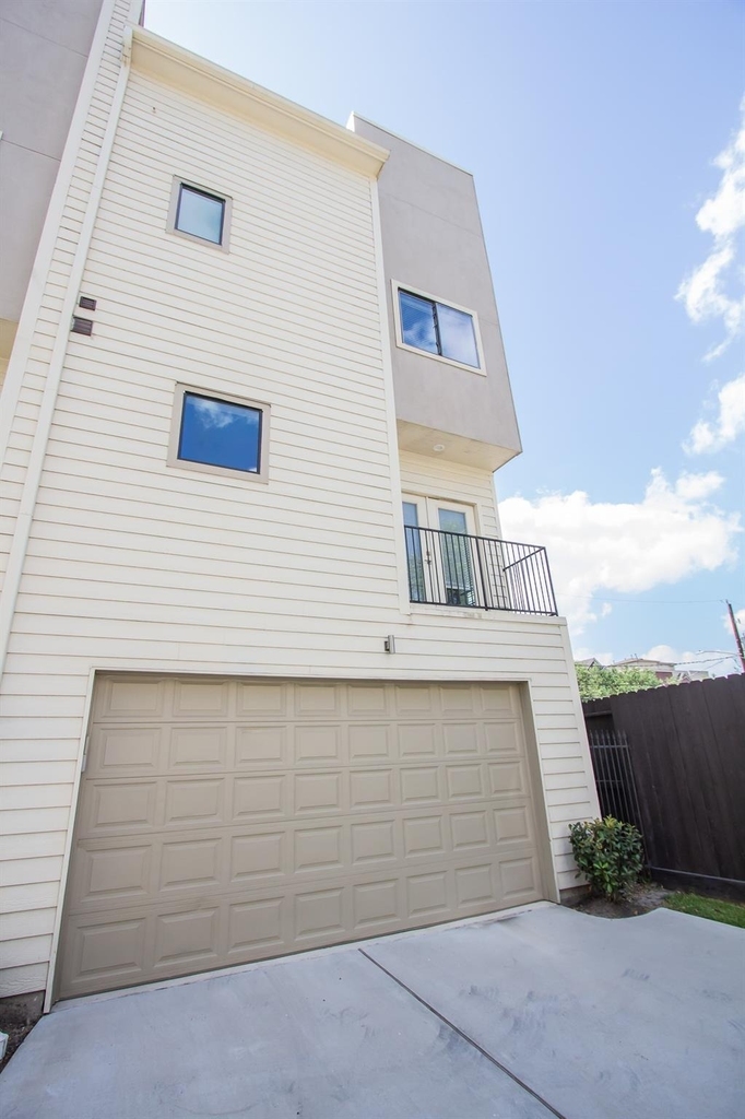 2315 Bastrop Street - Photo 23