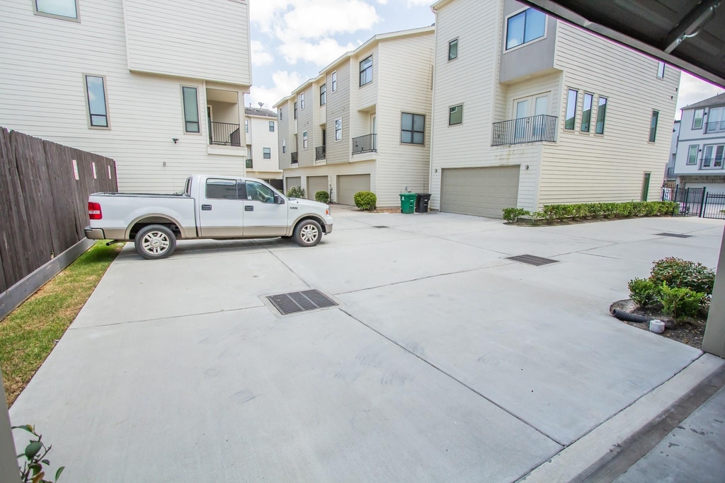 2315 Bastrop Street - Photo 22