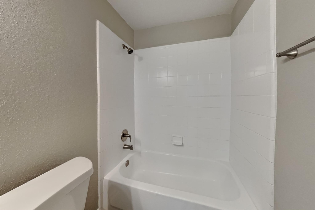20527 Cypress Gully Drive - Photo 16
