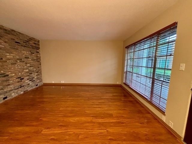 2201 Fountain View Drive - Photo 5