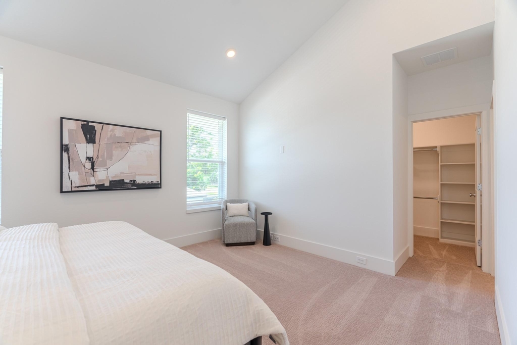 7613 Victory Reserve Street - Photo 22
