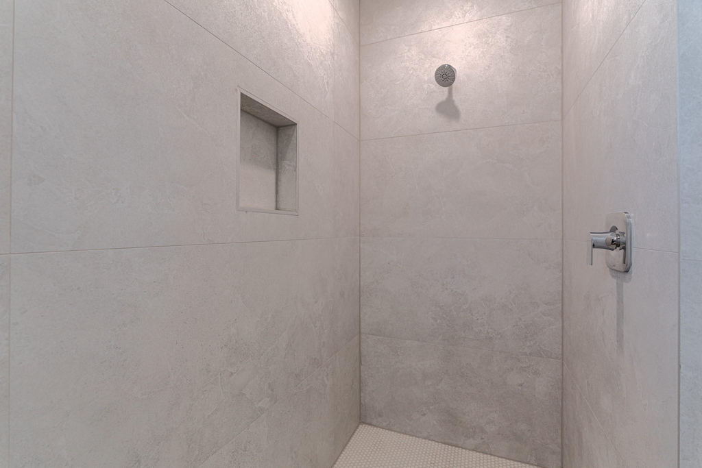 7613 Victory Reserve Street - Photo 21