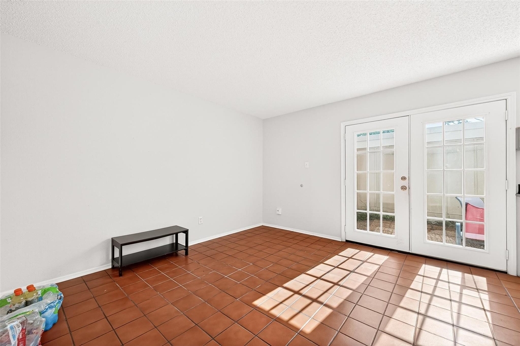 11677 Village Place Drive - Photo 9