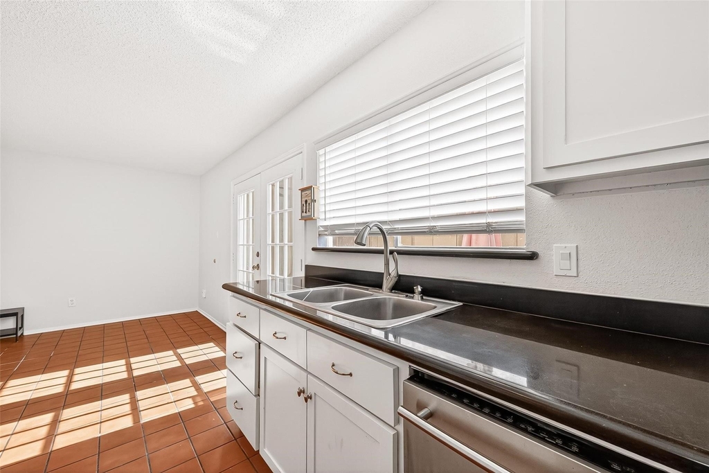 11677 Village Place Drive - Photo 19
