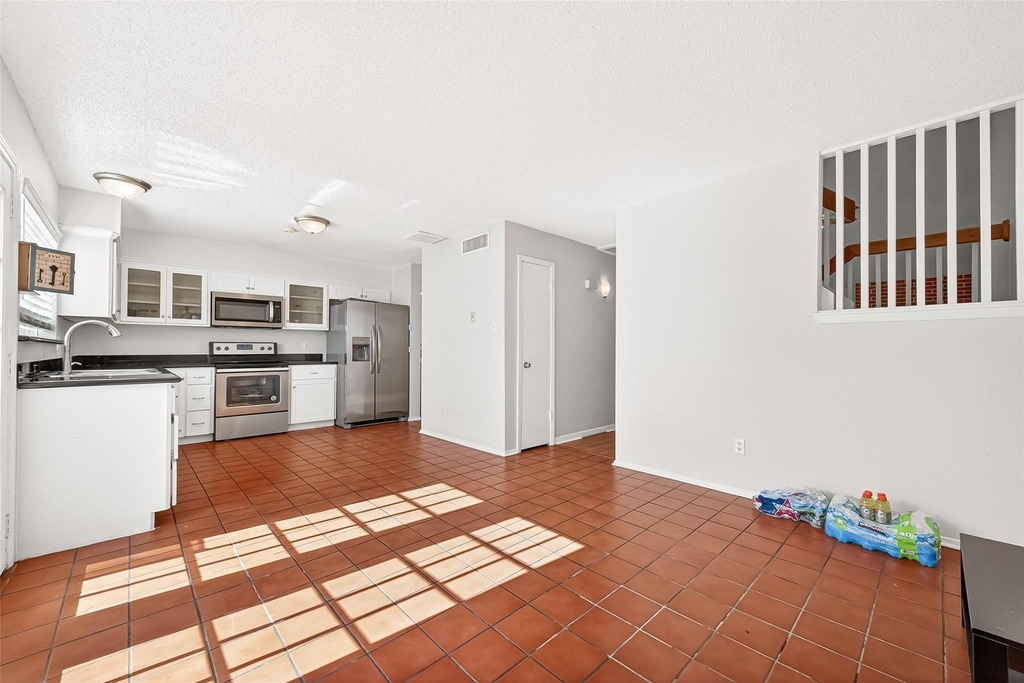 11677 Village Place Drive - Photo 14