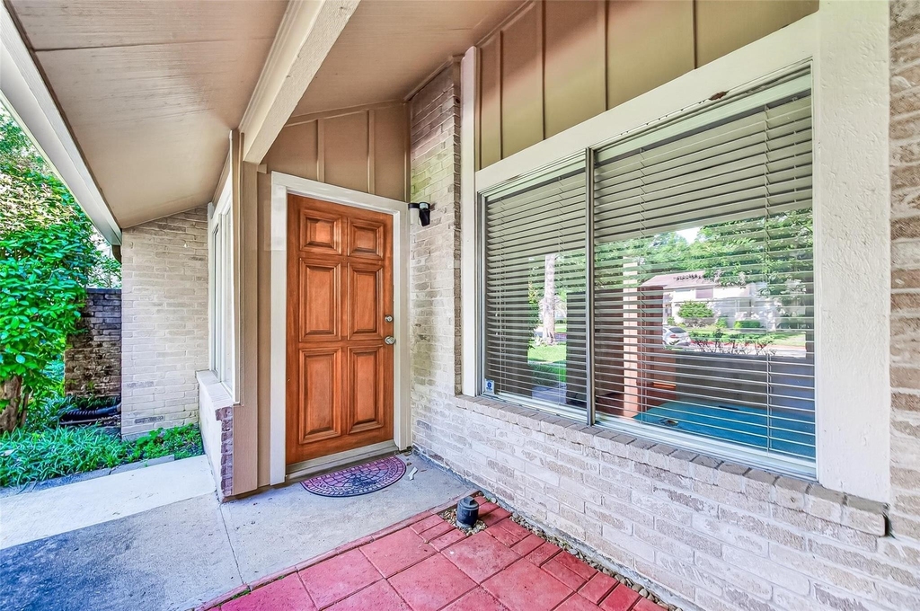 11677 Village Place Drive - Photo 5