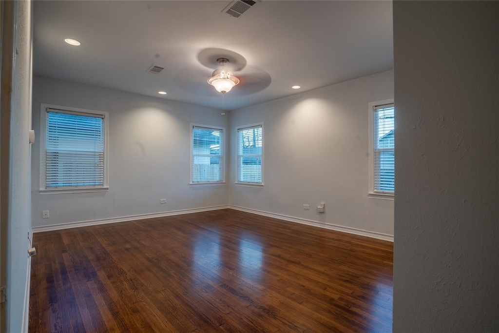 1111 Dorothy Street - Photo 11