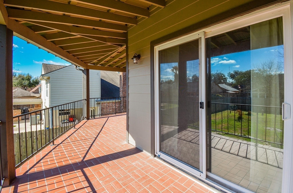 16505 Cornwall Street - Photo 28