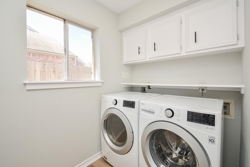 16505 Cornwall Street - Photo 25