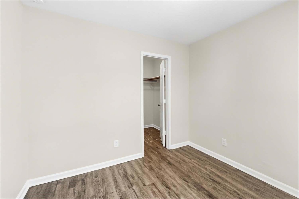 8574 Chaletford Drive - Photo 13