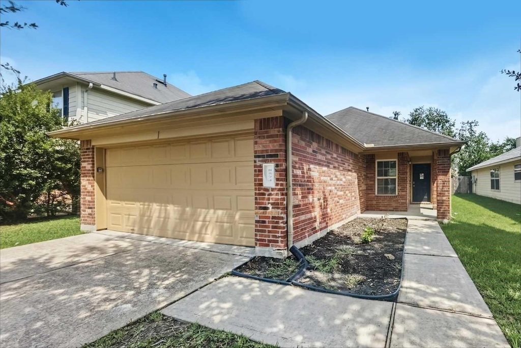 8574 Chaletford Drive - Photo 0