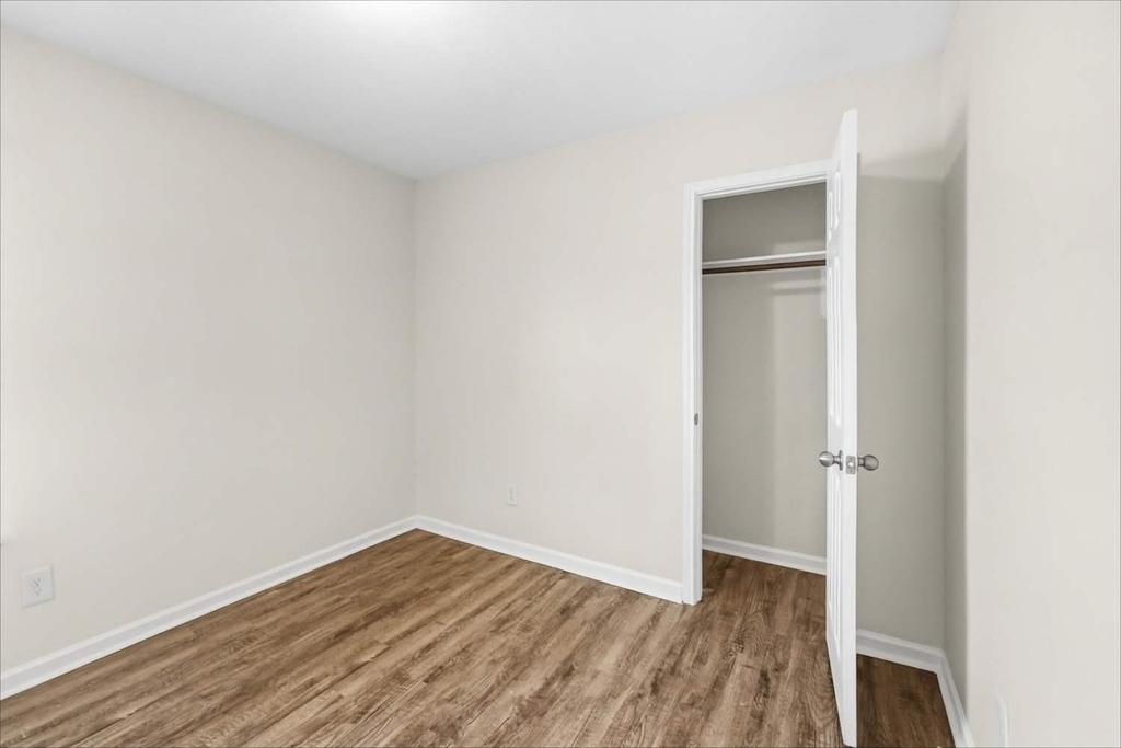 8574 Chaletford Drive - Photo 10