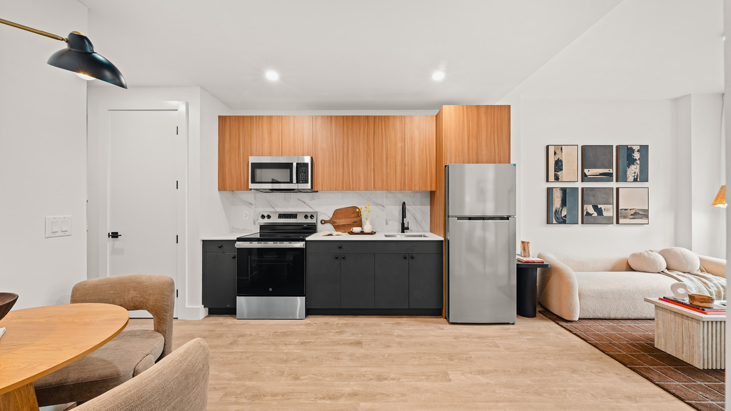 1832 Fulton St - Photo 7
