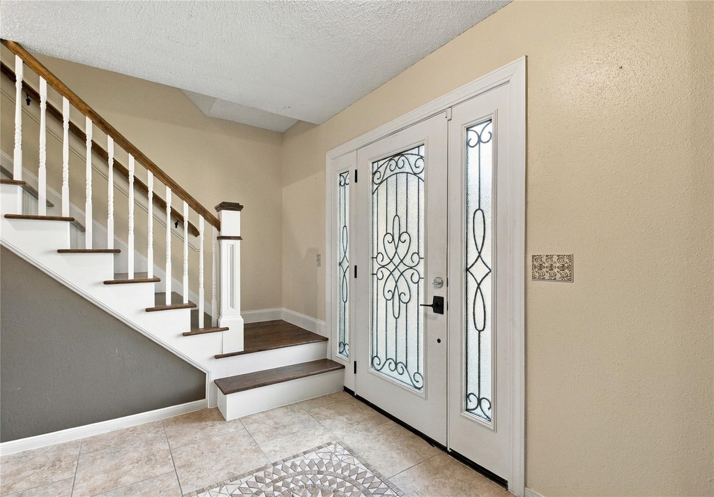 21218 Park Willow Drive - Photo 3