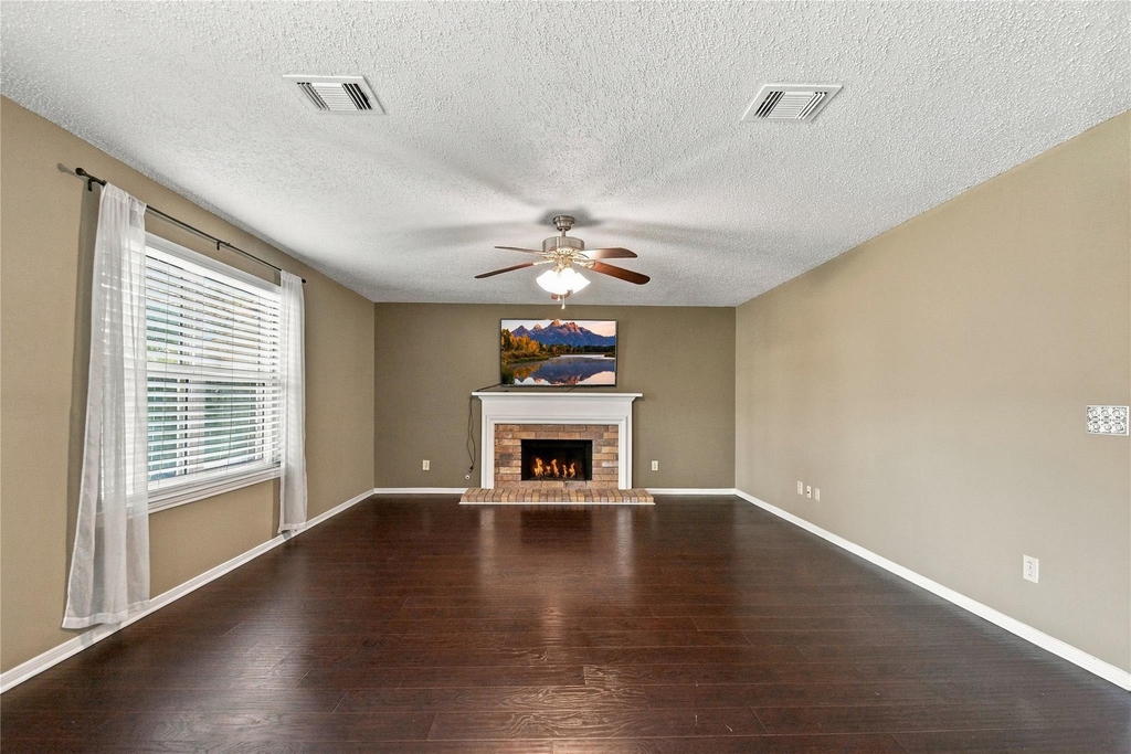 21218 Park Willow Drive - Photo 6