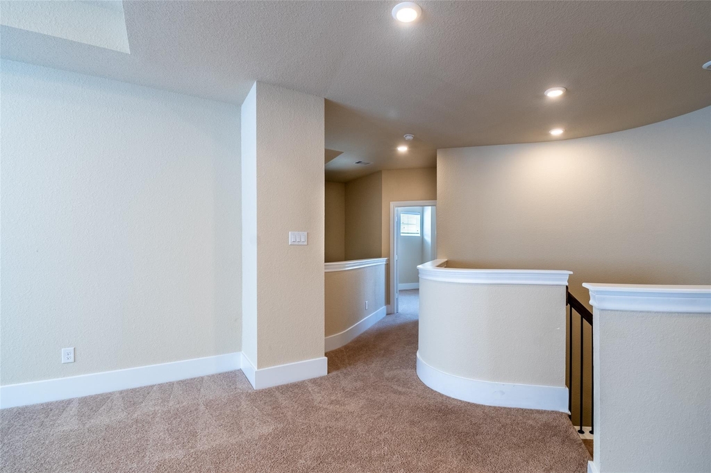 19015 Yellowstone Landing Court - Photo 34