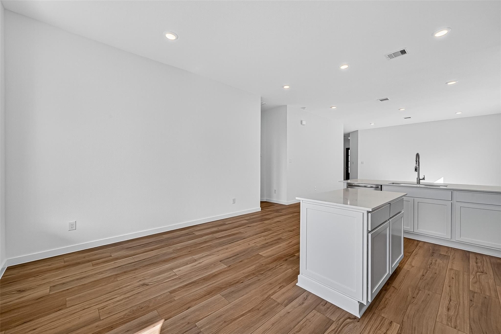 11119 Poplar Tree Dr - Photo 21