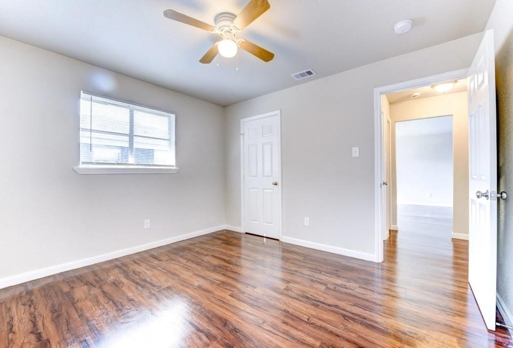 5513 Cavalcade Street - Photo 4