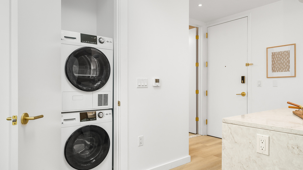 525 Pacific St - Photo 8