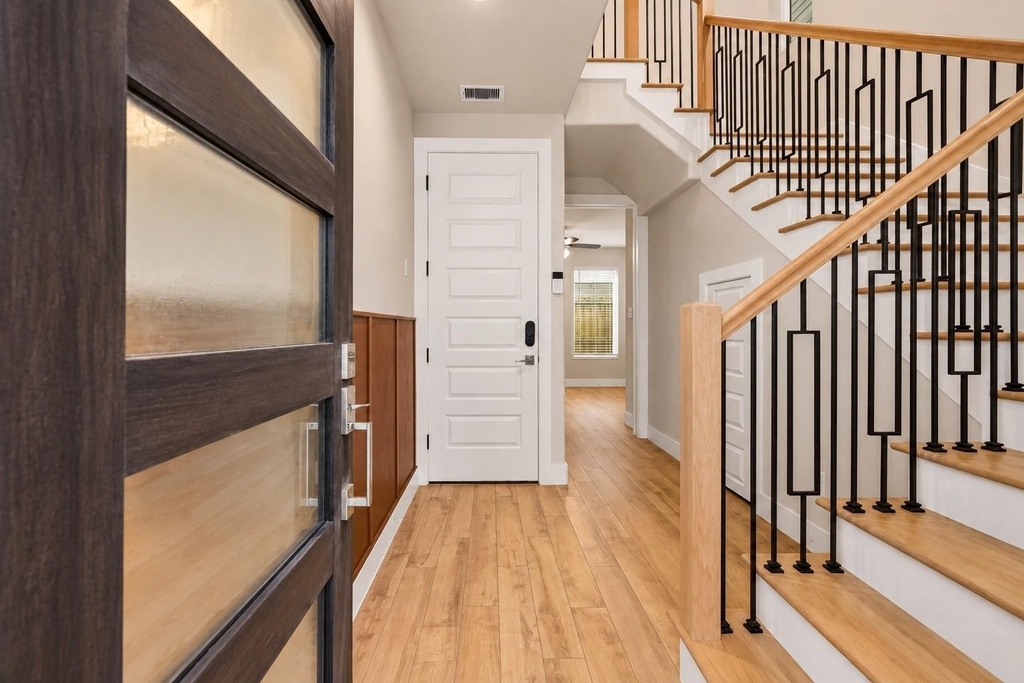 3109 Arlington Street - Photo 1