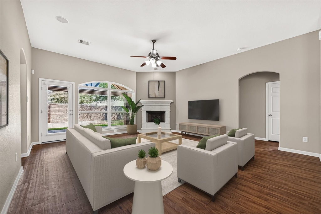 6138 Wickshire Drive - Photo 1