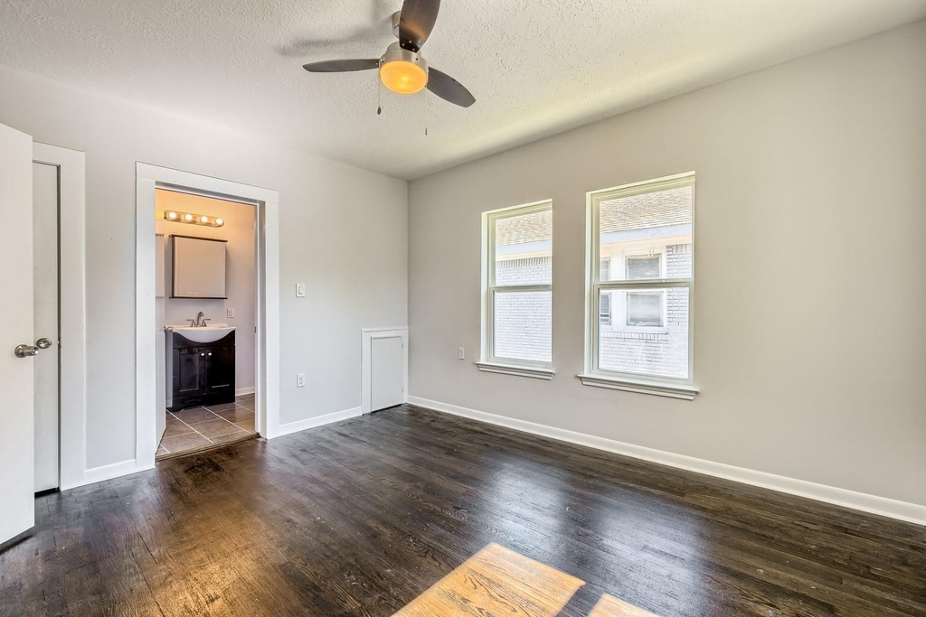 519 W Clay Street - Photo 19