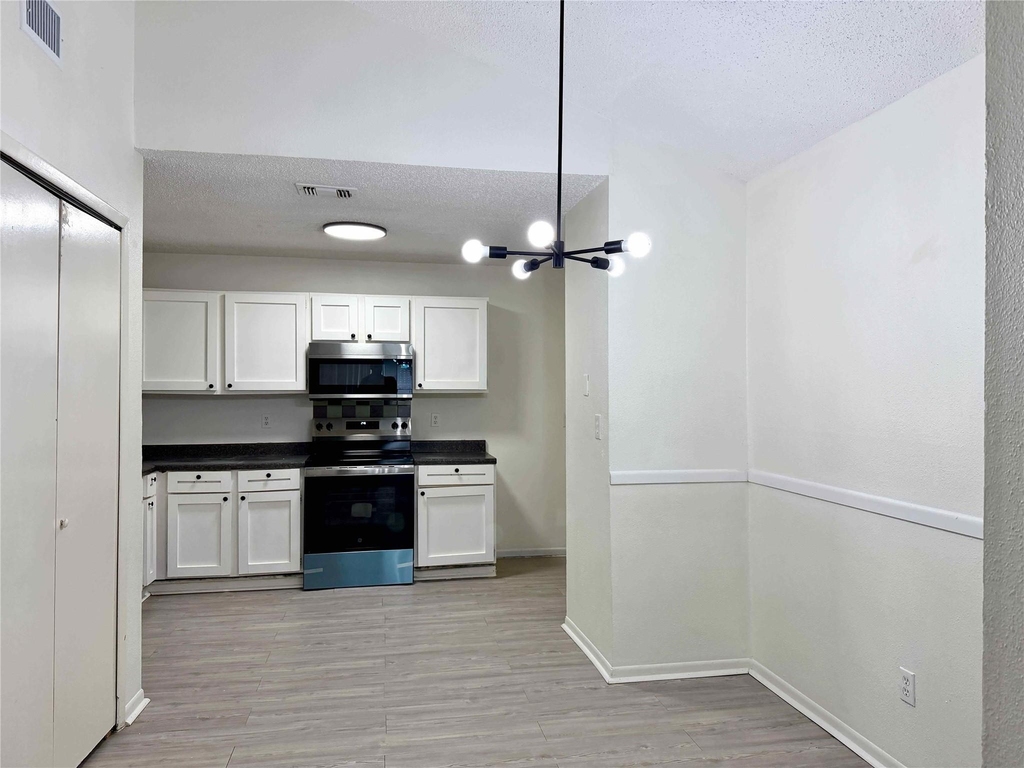 23215 Tree House Lane - Photo 3