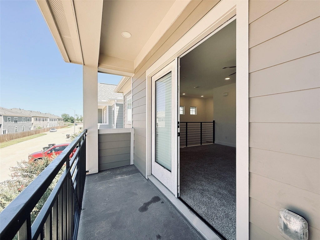16575 Oasis Glade Drive - Photo 38