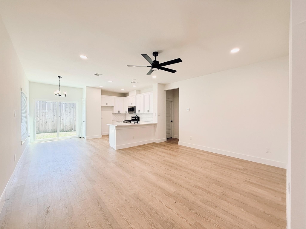 16575 Oasis Glade Drive - Photo 4