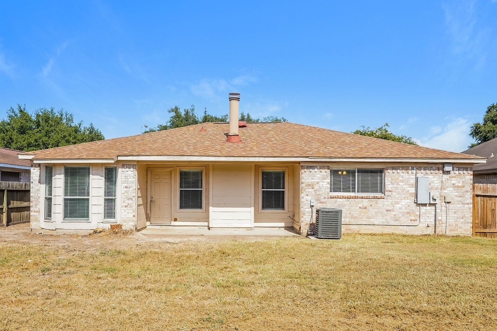 2515 Village Circle Drive - Photo 13