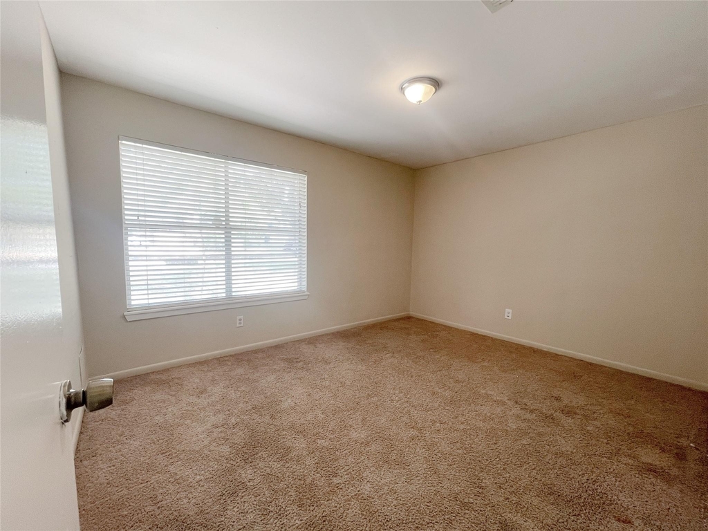 1922 Havenhouse - Photo 15